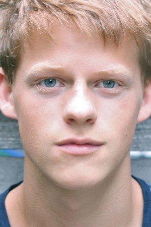 Lucas Hedges