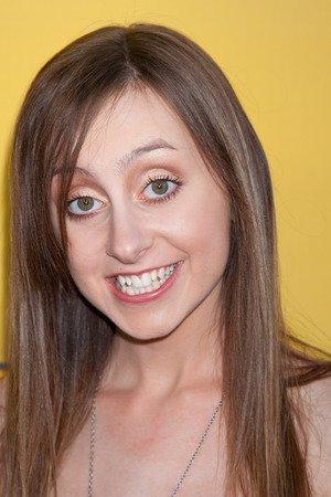 Allisyn Ashley Arm