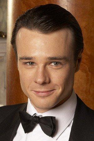 Rupert Evans