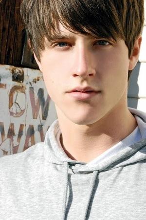 Shane Harper