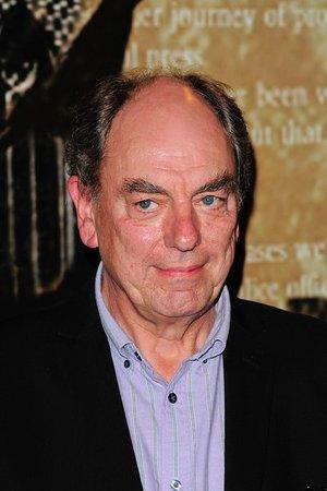 Alun Armstrong