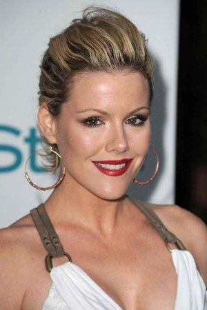 Kathleen Robertson