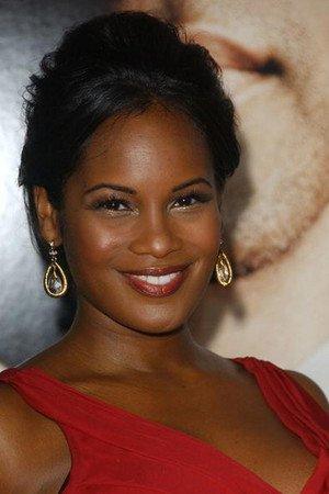 Robinne Lee