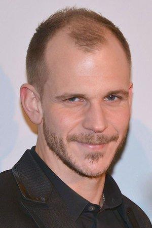 Gustaf Skarsgård