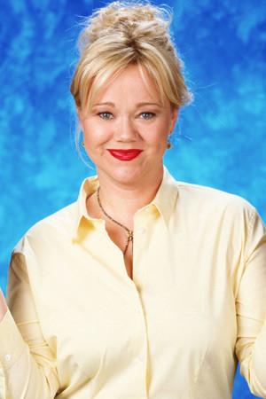 Caroline Rhea