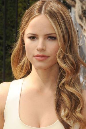 Halston Sage