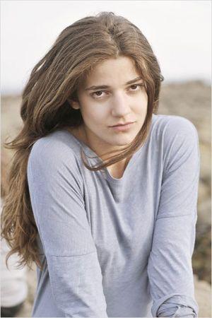 Esther Garrel