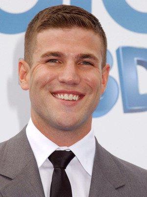 Austin Stowell